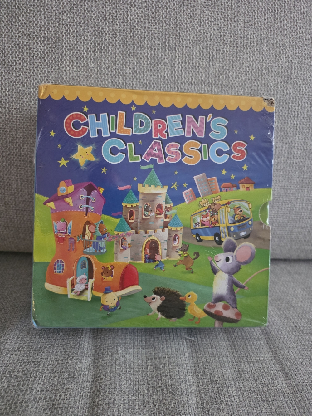 Kids Book Set - Colorful Illustration